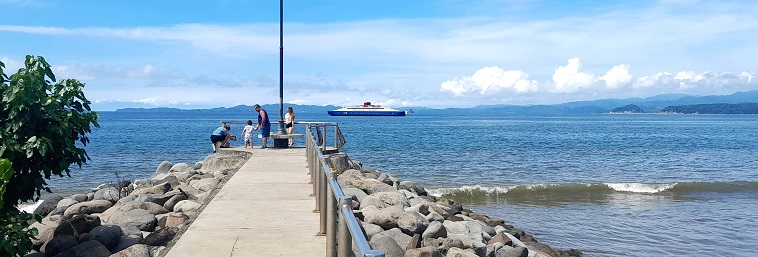 Nouveau ferry pour touristes, août 2024