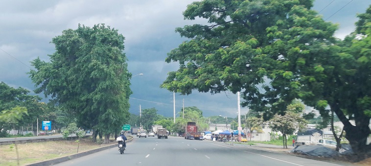 Climat humide à Guayaquil, avr. 2025